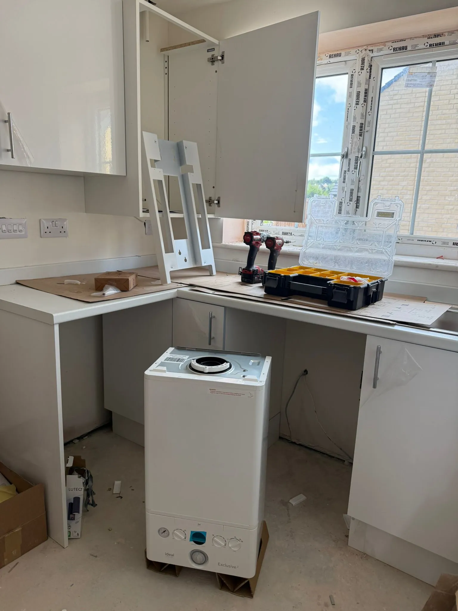 Air Conditioning by Redorr Heating & Cooling Services Ltd