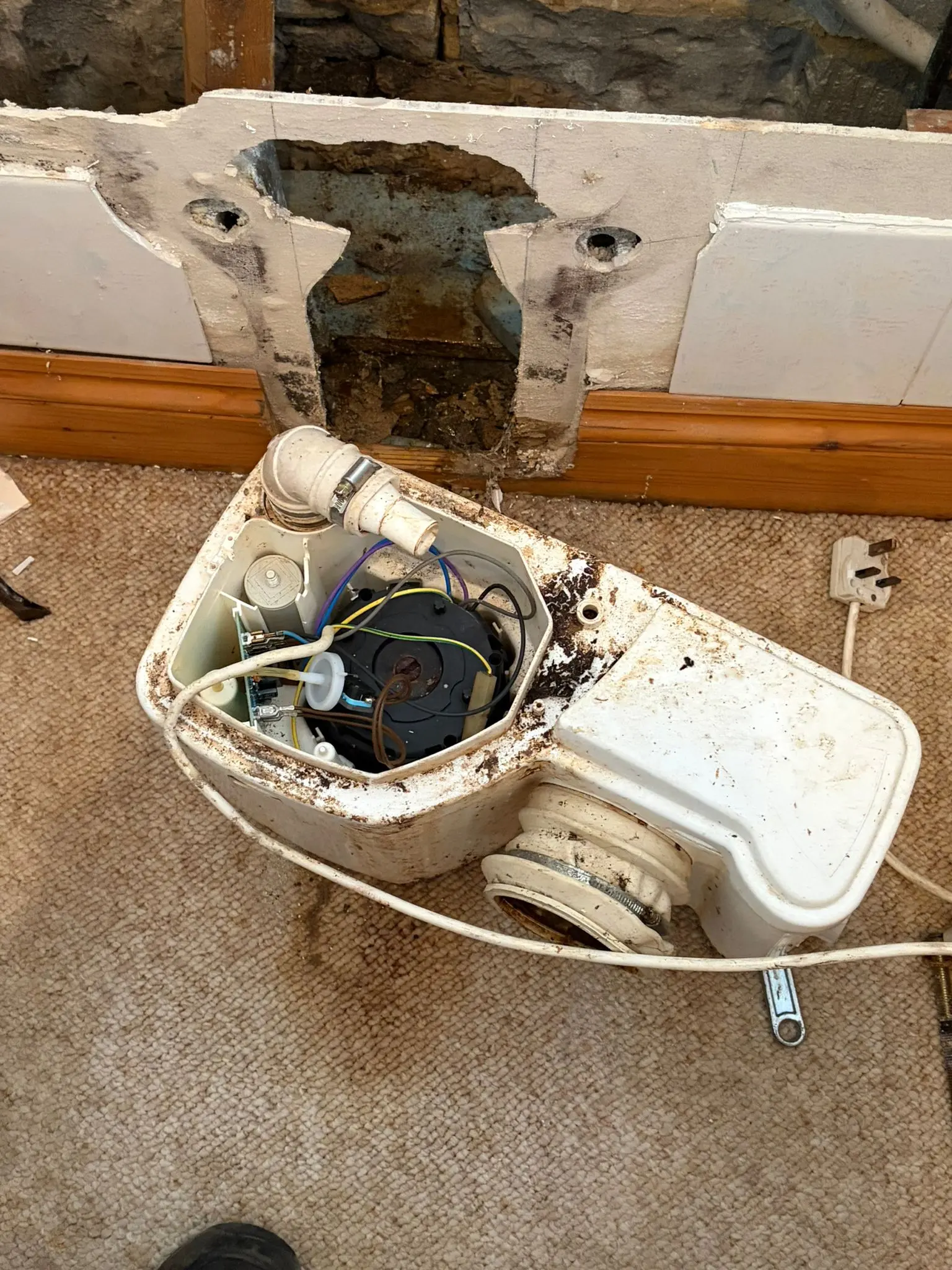 Saniflo macerator pump repair and unblocking in a residential property