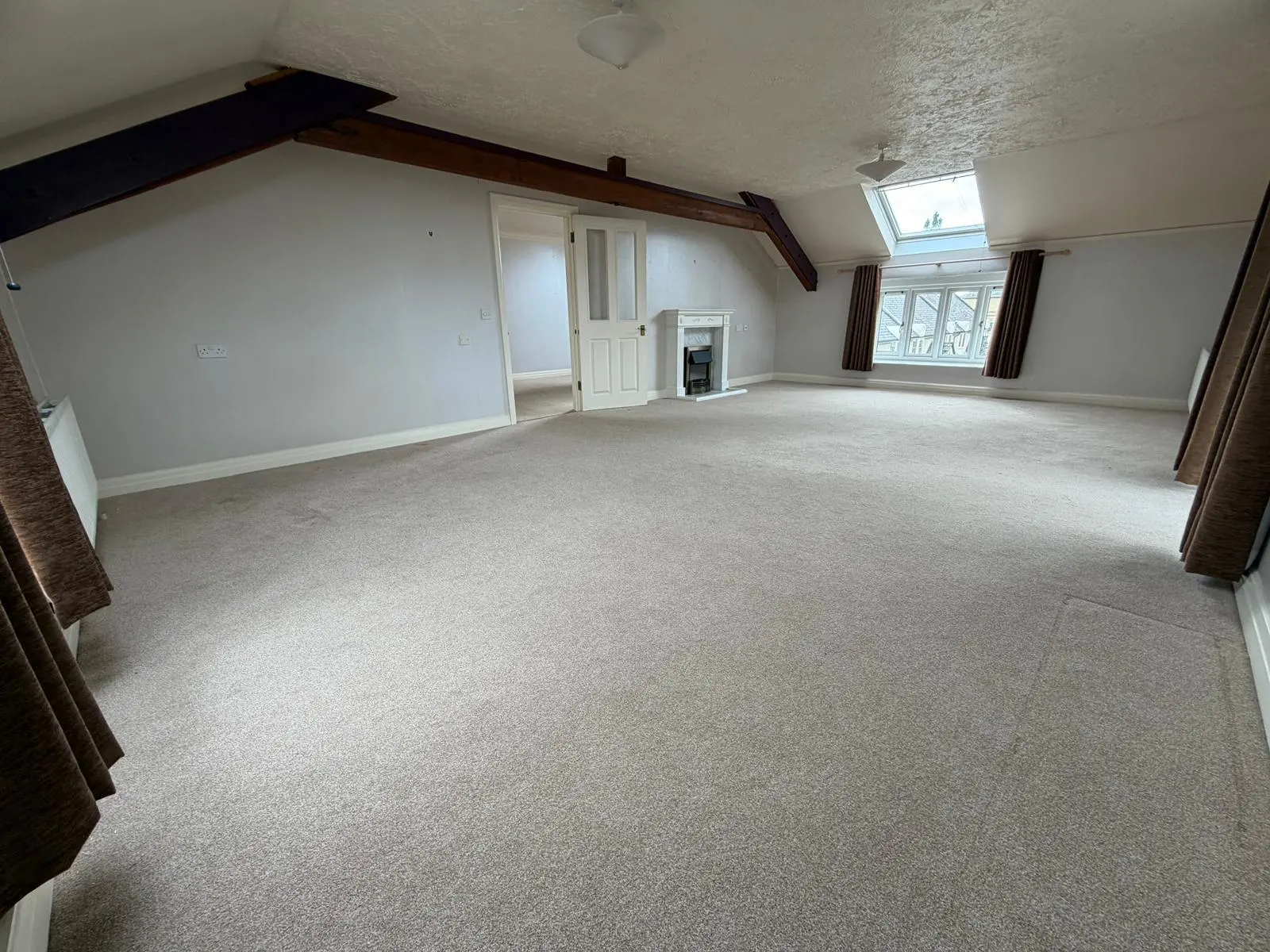 Heritage Barn Conversions by Fortura Construction LTD