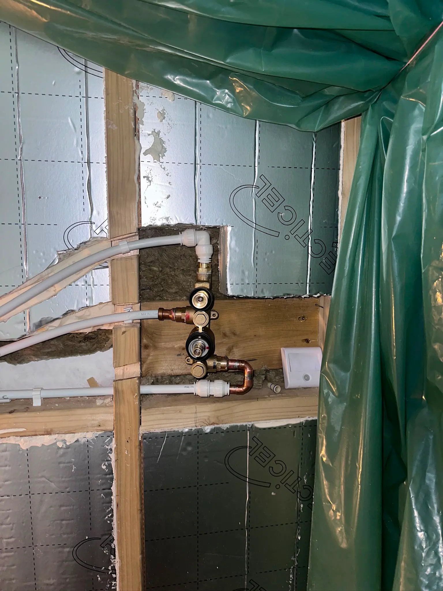 Rough-in plumbing pipework and valve for a concealed shower installation