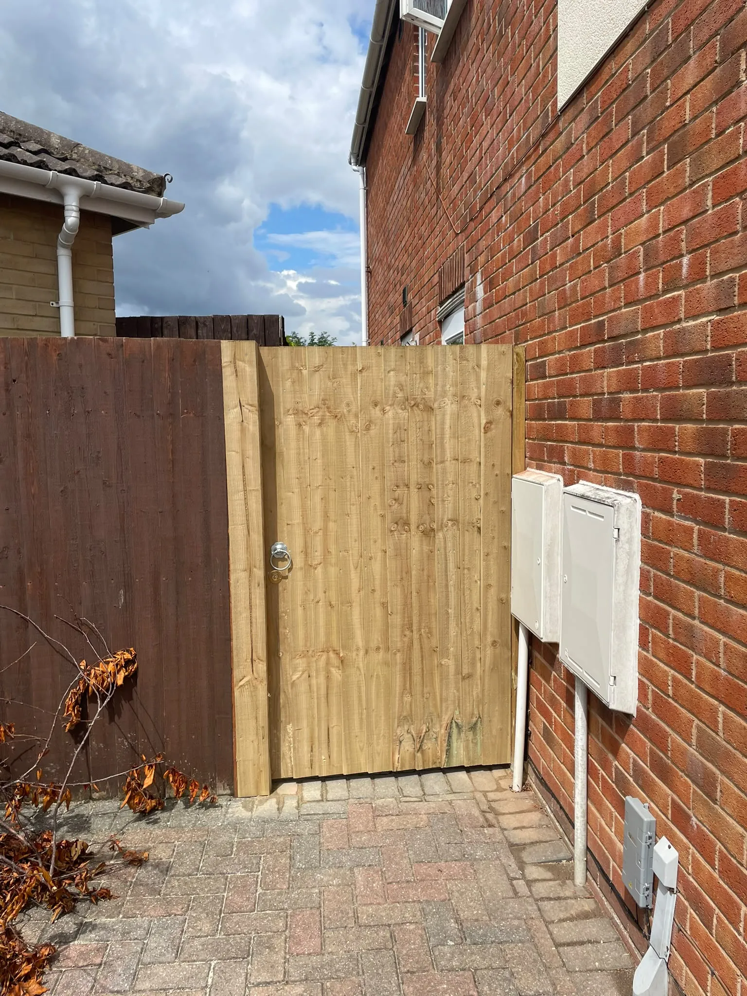 Secure timber garden side gate installation in Pontypool