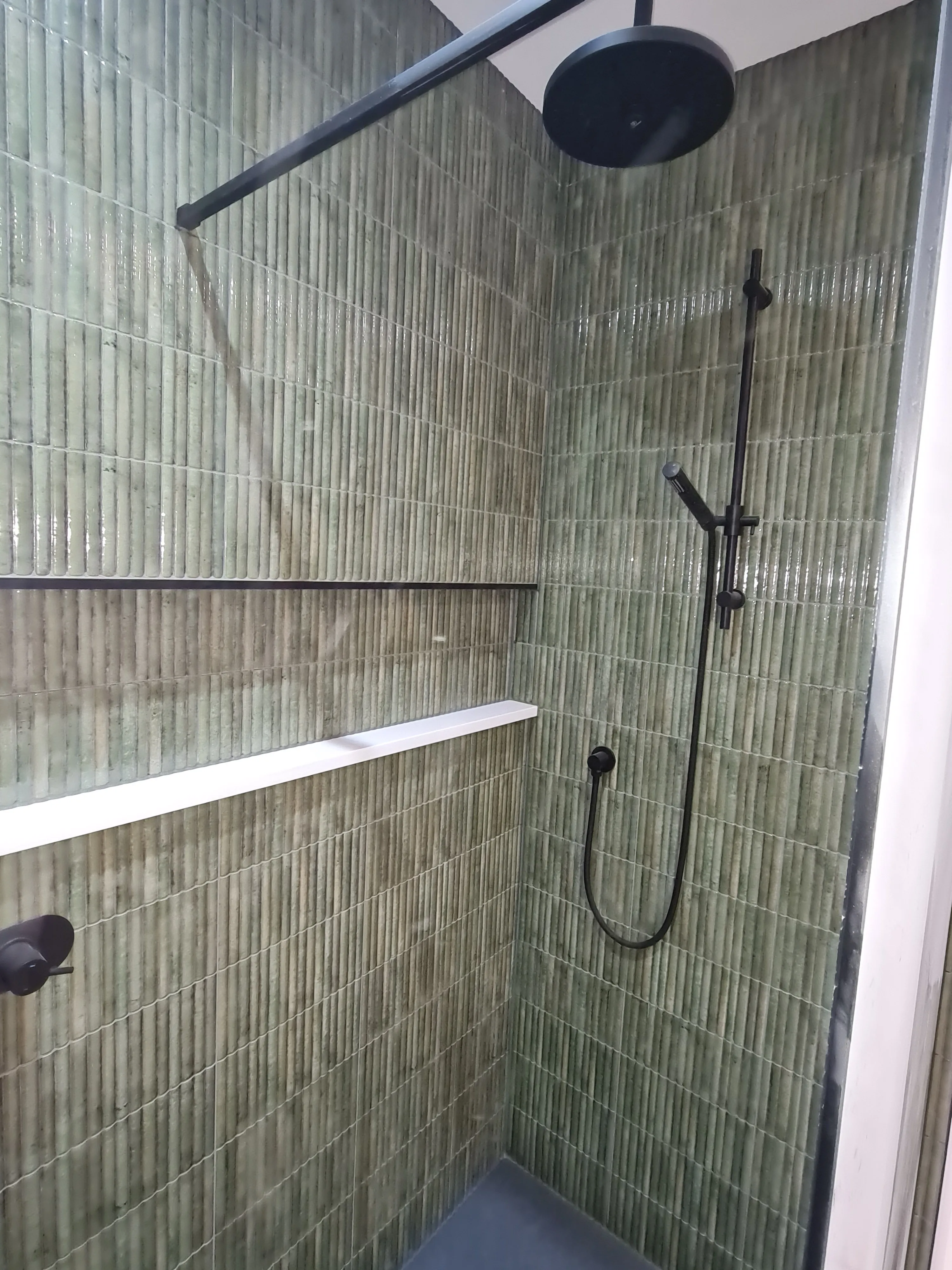 Sage green bathroom luxury by Sands & Vossen representing coastal Devon tones