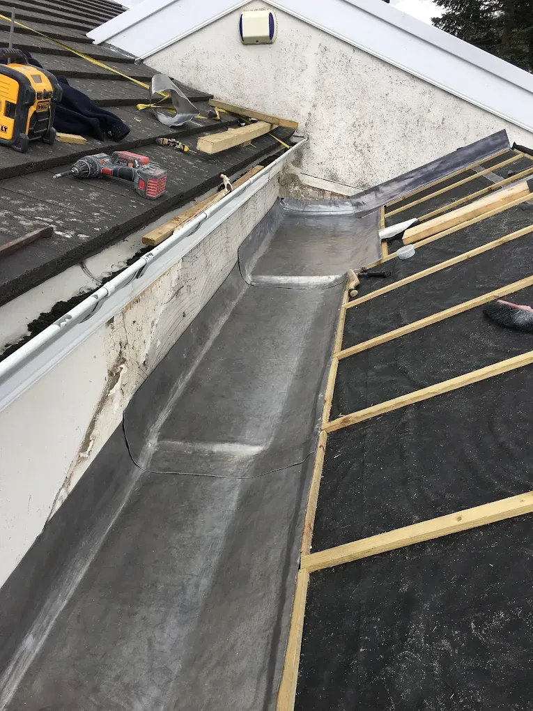 Roof Repairs by Gordon Gardiner Slater & Plasterer