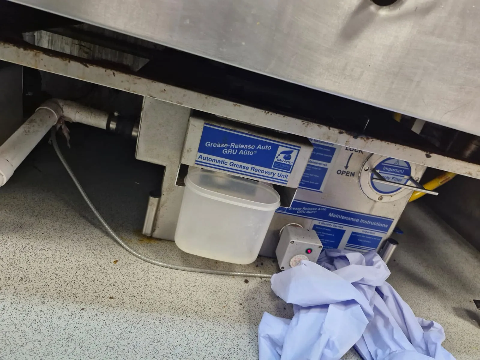 Commercial automatic grease recovery unit (GRU) for professional kitchen grease trap services by Roberts Drainage Ltd