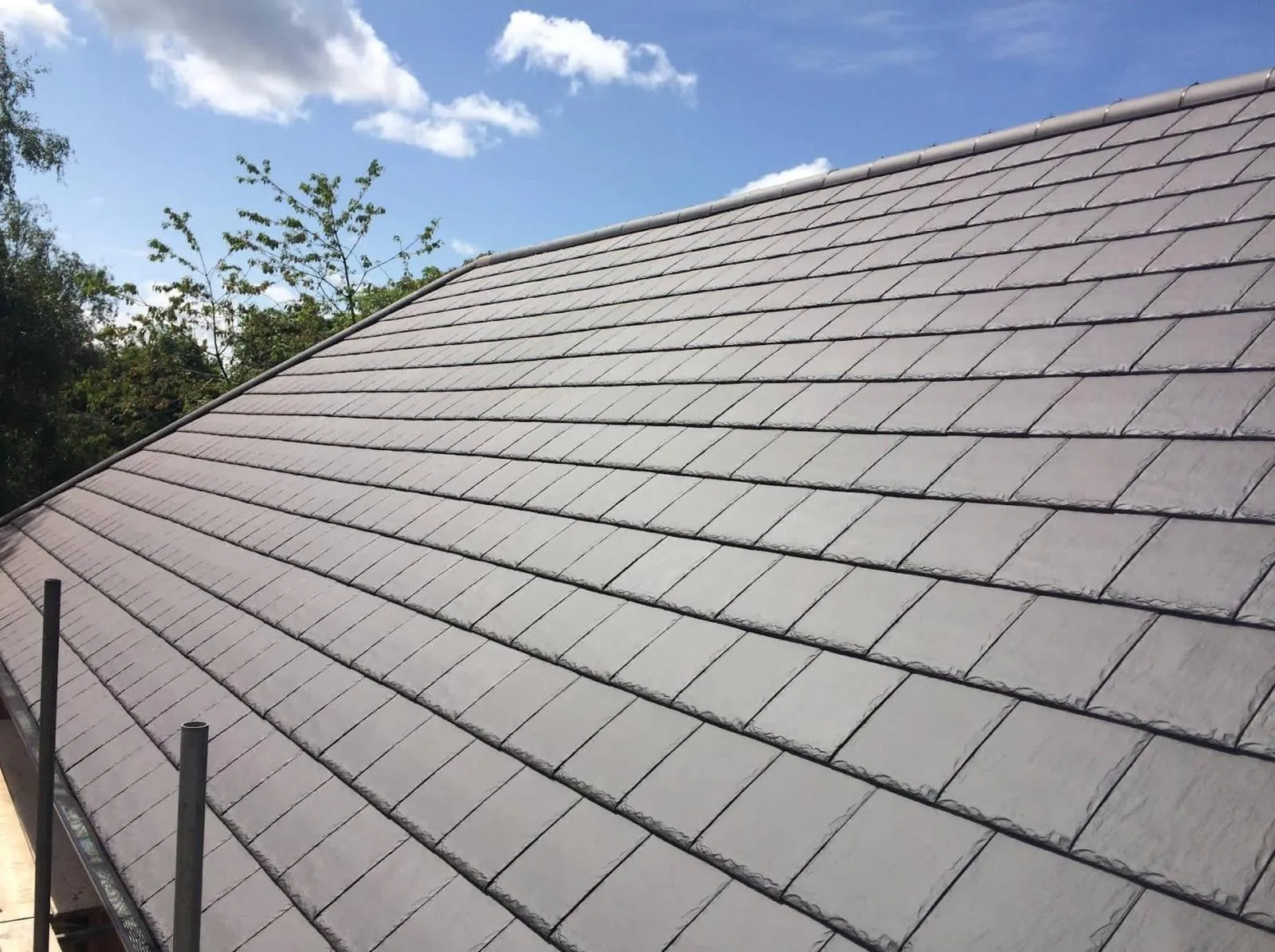 New slate and tile roofing installation in Aylesbury by Firmus Roofing & Building